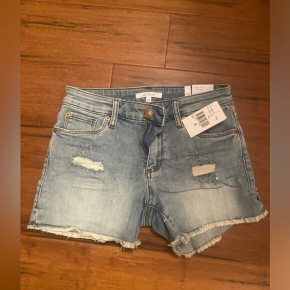 NWT STS 26/4 shorts - Picture 1 of 2